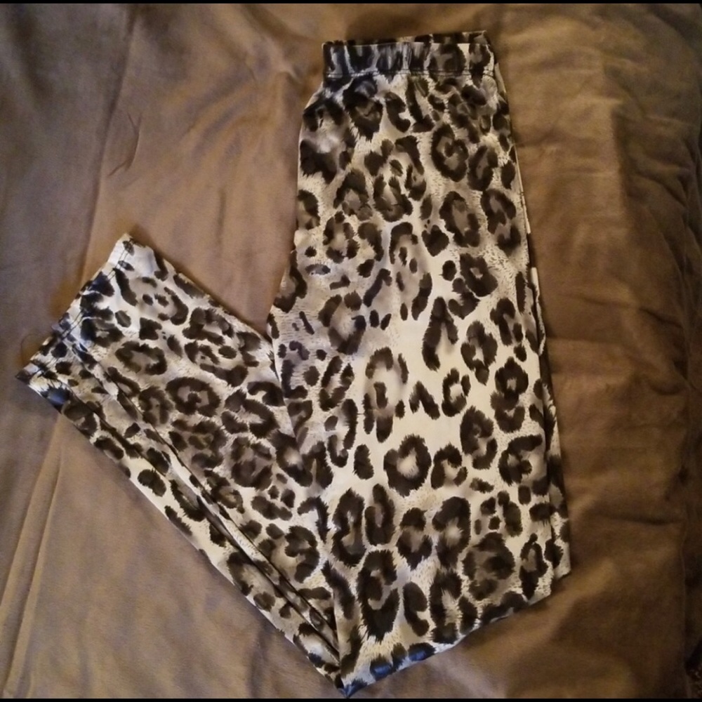 Leopard leggings